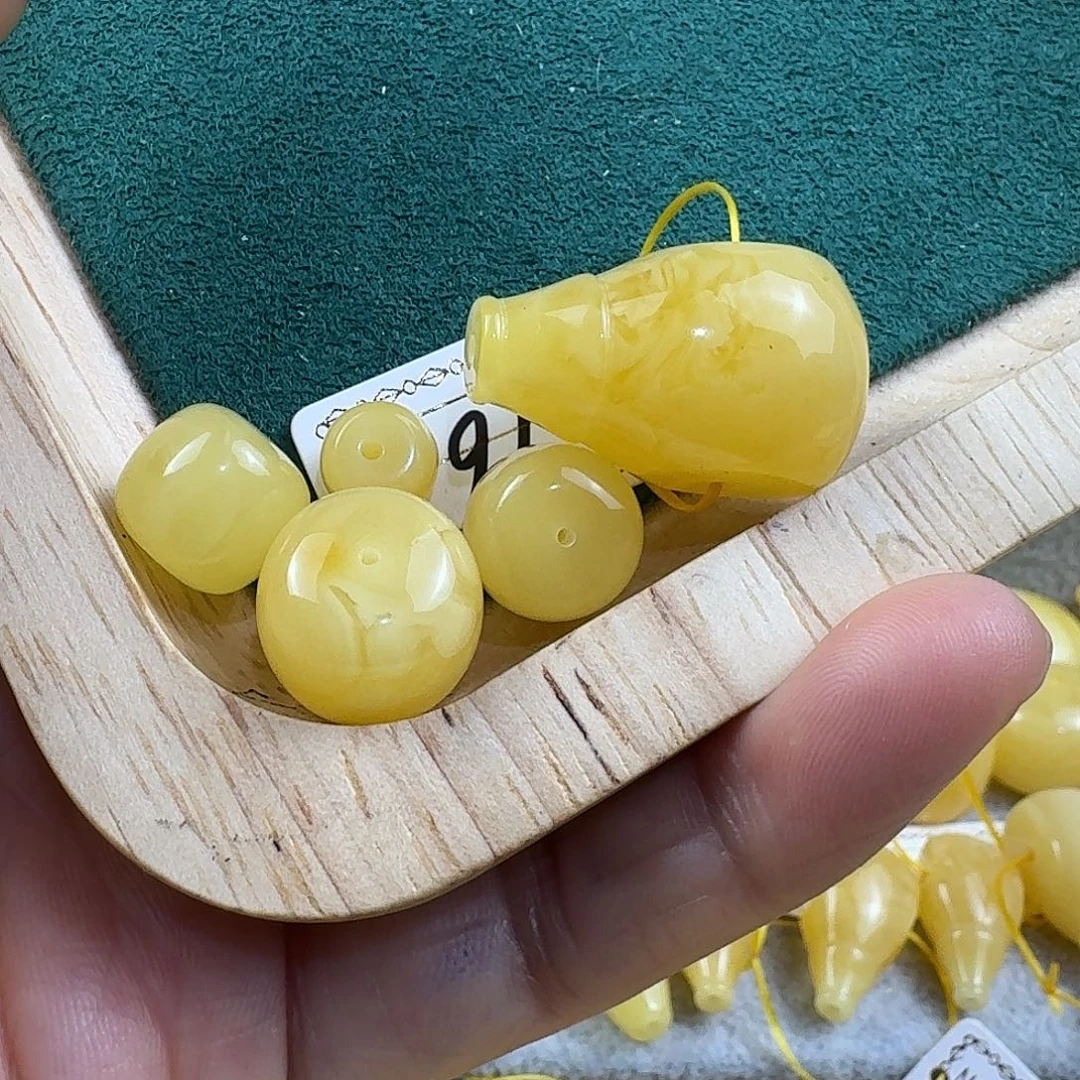 善***见裸石蜜蜡未镶嵌25