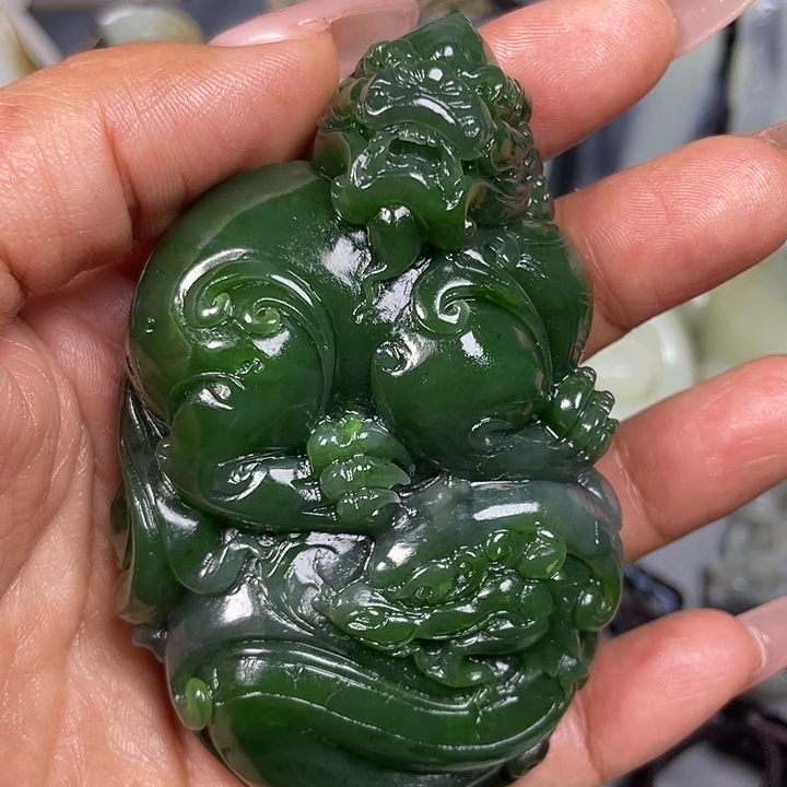 和田玉未镶嵌挂件