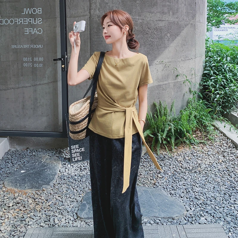 高级感轻熟风套装女夏2025新款气质系带收腰T恤印花阔腿裤两件套
