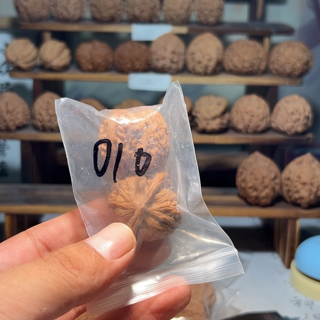 今***签文玩核桃，010核桃