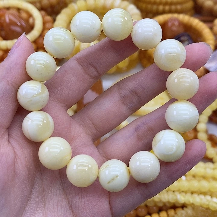 蜜蜡未镶嵌珠宝奇石