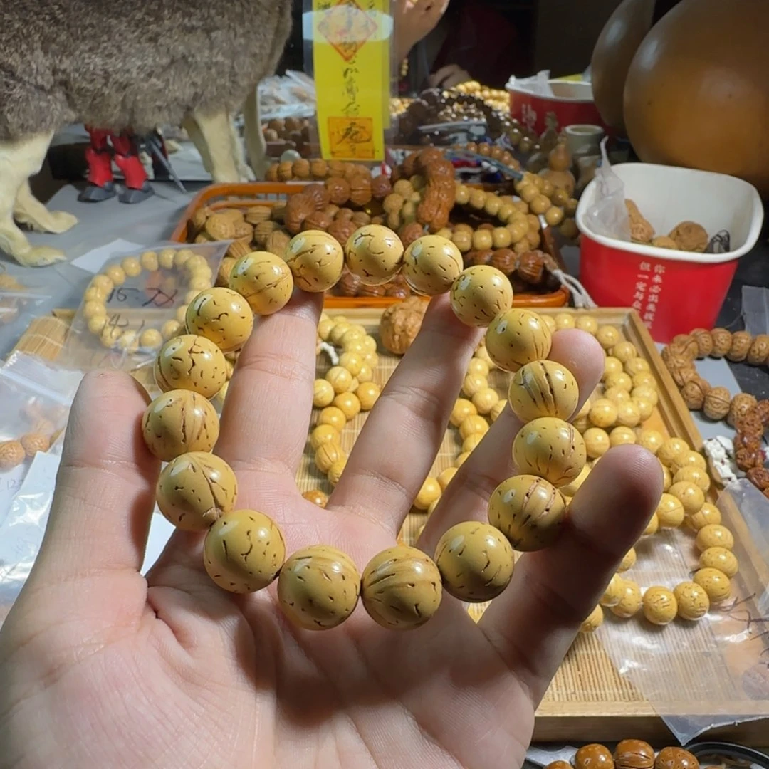核桃手串/手链只***。哈哈哈哈哈哈哈哈哈哈哈哈