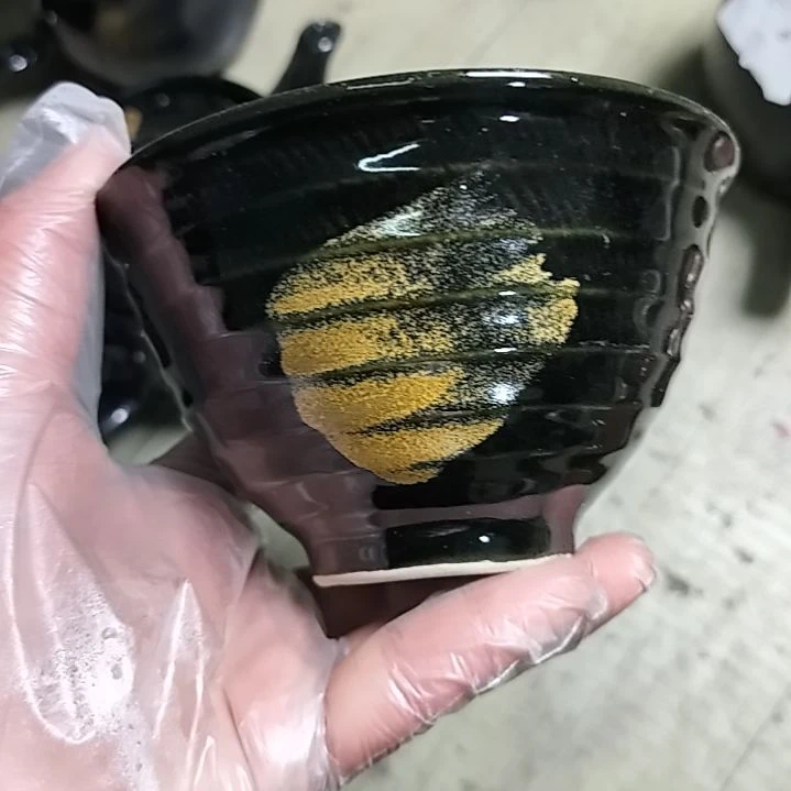 盘瓷片陶瓷杯盘壶碗都有