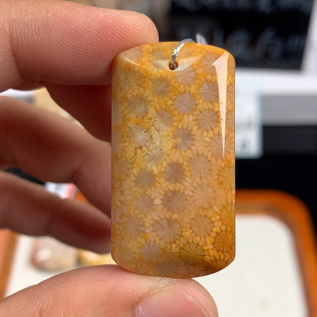 【闪购商品】硅化珊瑚（珊瑚玉）手镯未镶嵌