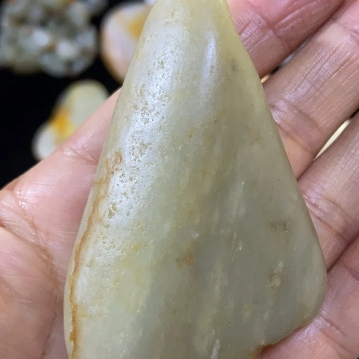 和田玉（糖玉）未镶嵌挂件