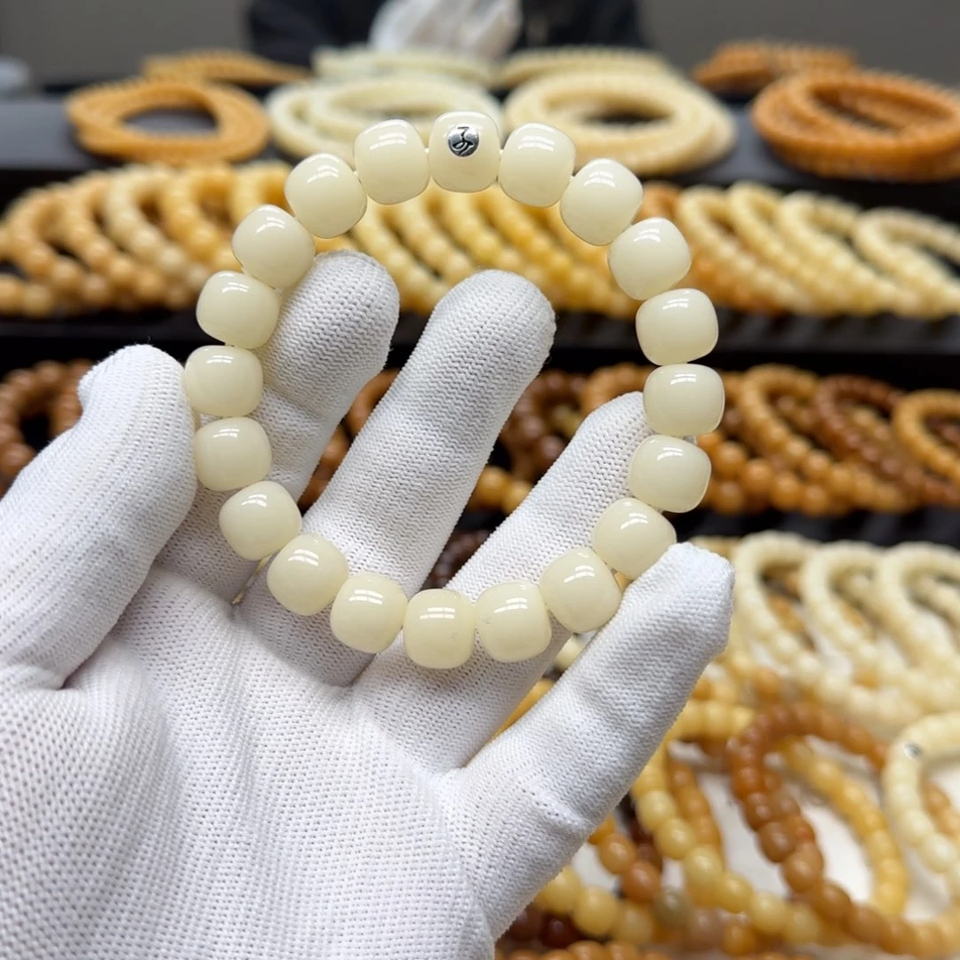 手串菩提根/象牙果11×12 5年 霜降 鬼工