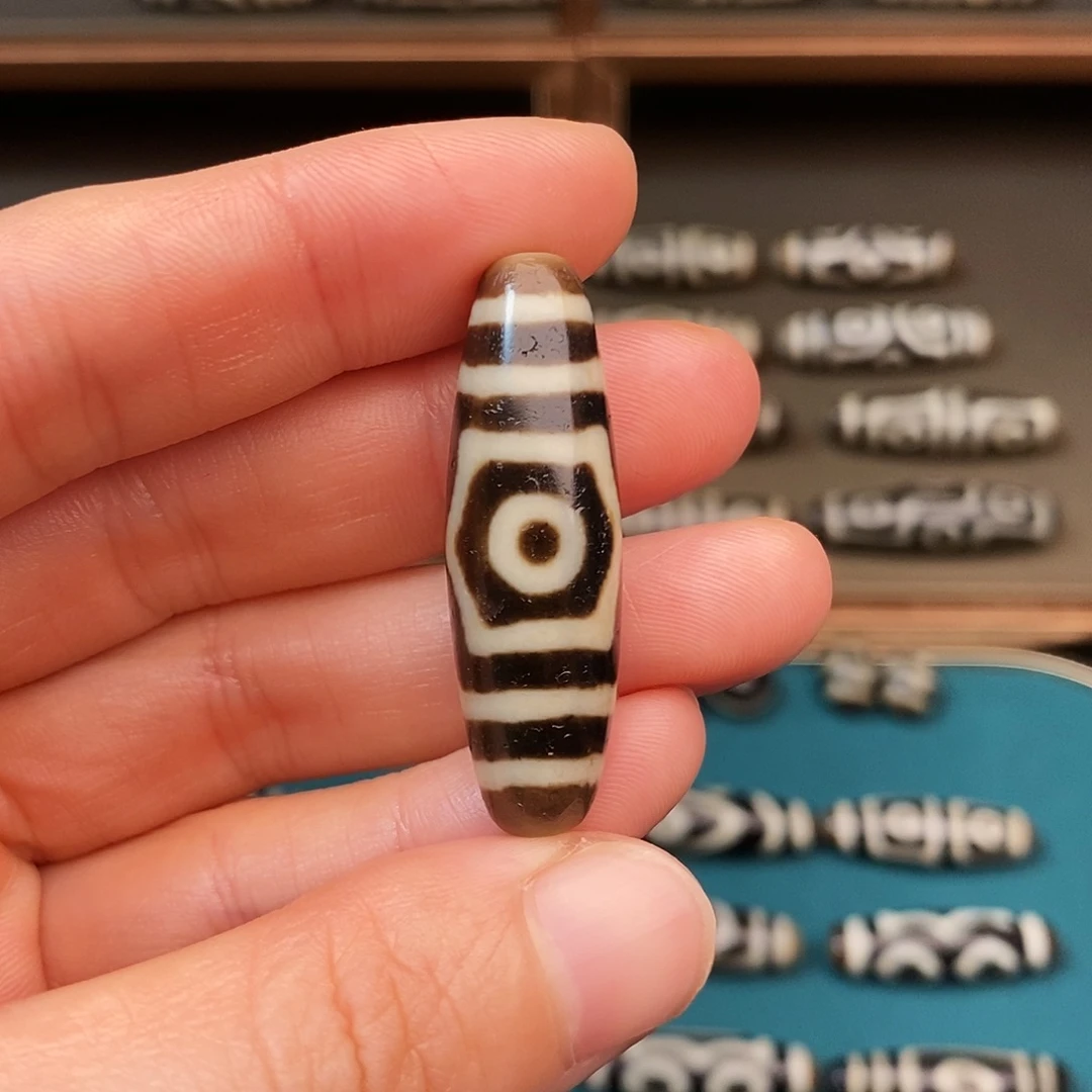 玛瑙/玉髓合金颈饰