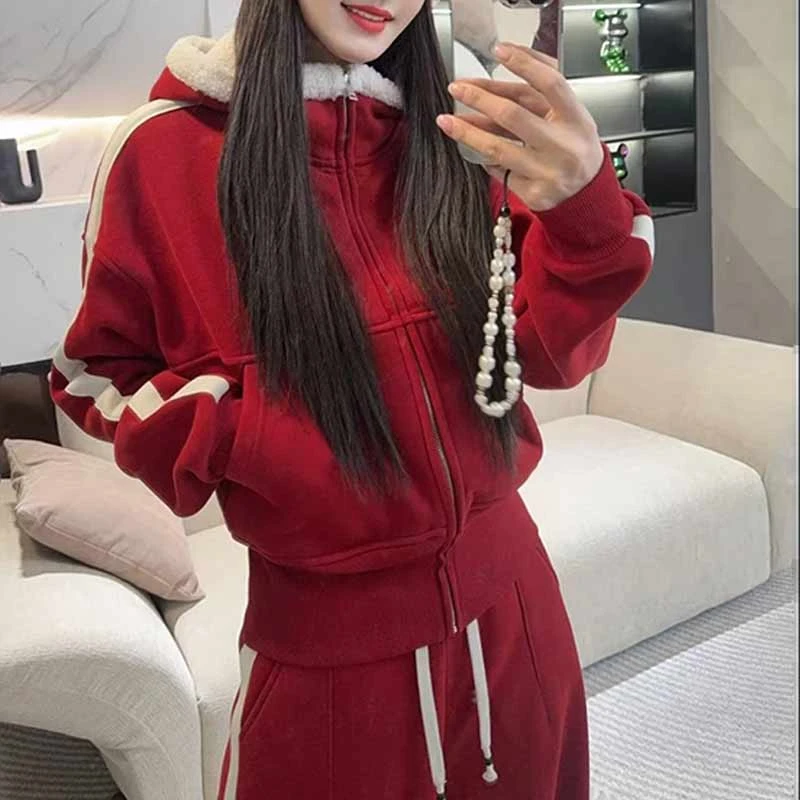 『双杠纵贯』2025秋冬新款设计师时尚连帽卫衣套装红色新年过年套装