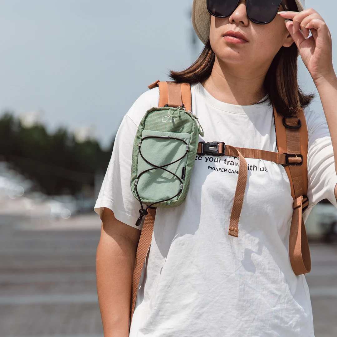 双肩包肩带手机包附件包登山徒步旅行手机挂袋杂物袋新款男女