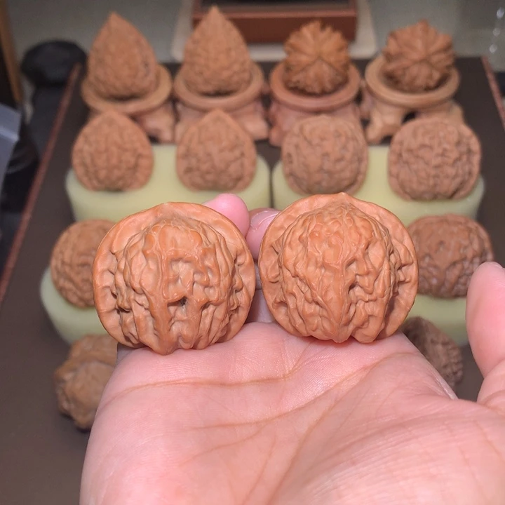 核桃文玩核桃把件大枣