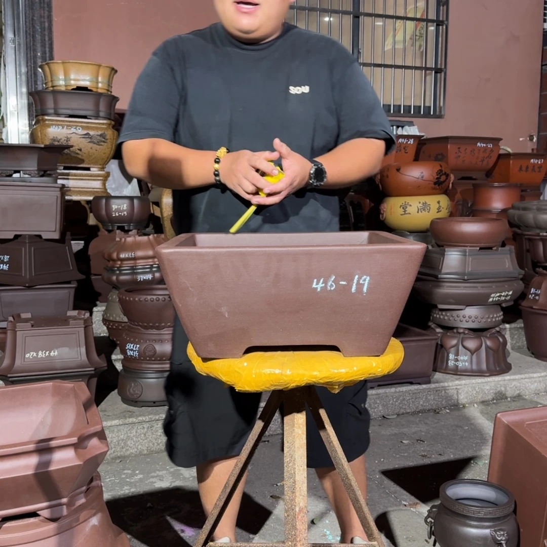 紫砂花盆紫砂花盆