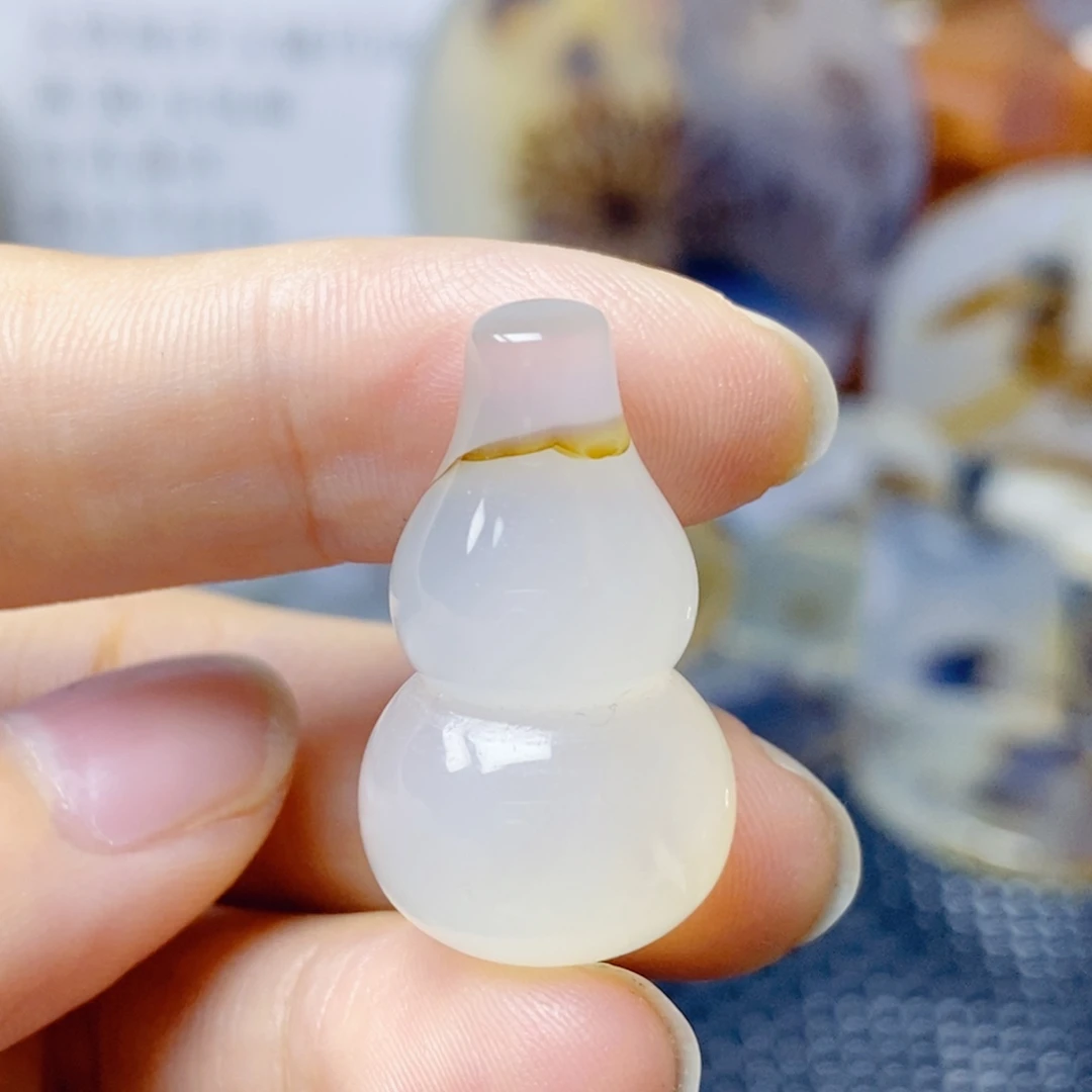 玛瑙/玉髓未镶嵌珠宝奇石