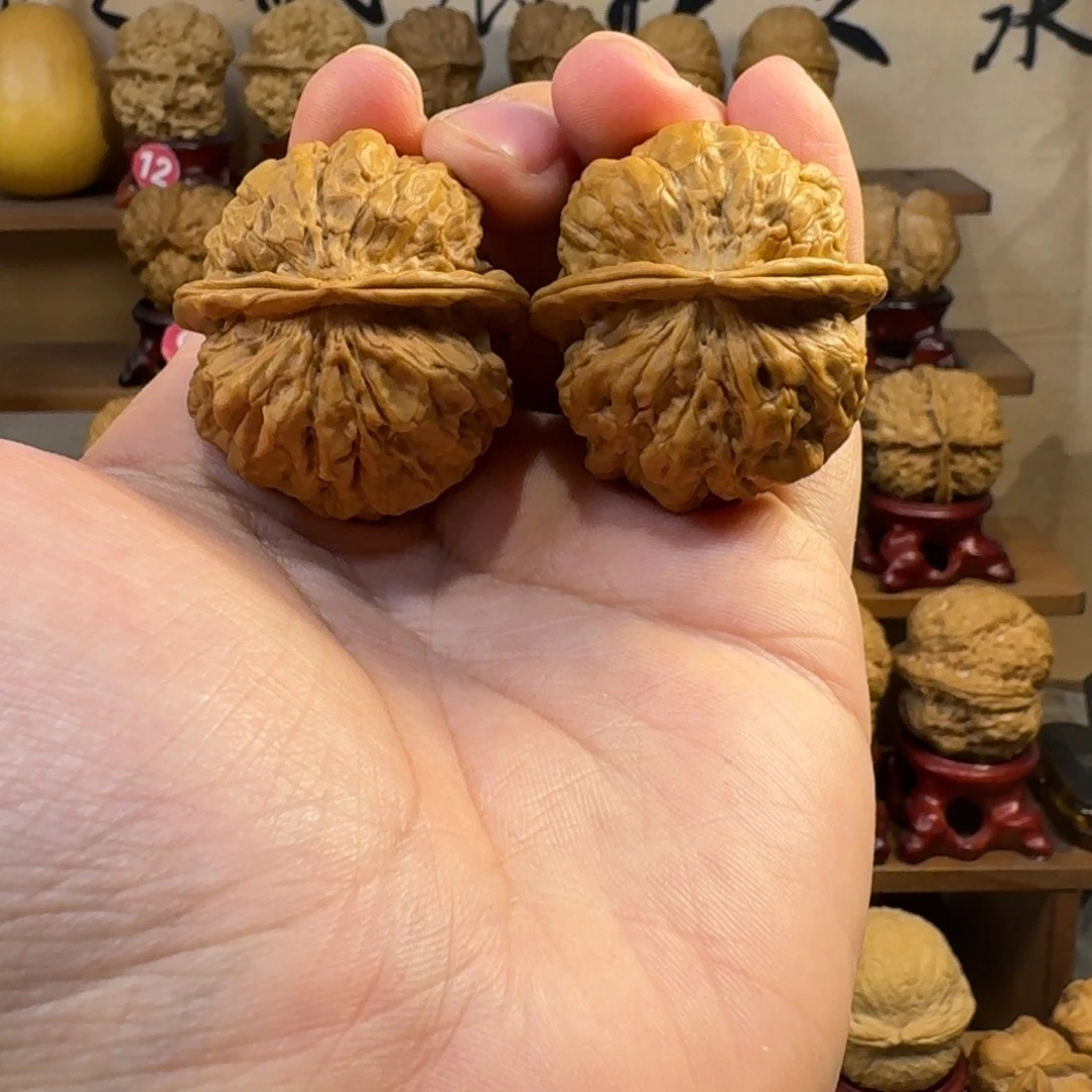 铁核桃把件绣球疙瘩包41尺