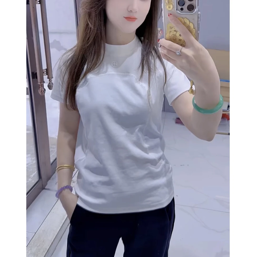 早春新款寸领扎线小字母标休闲百搭短袖T恤