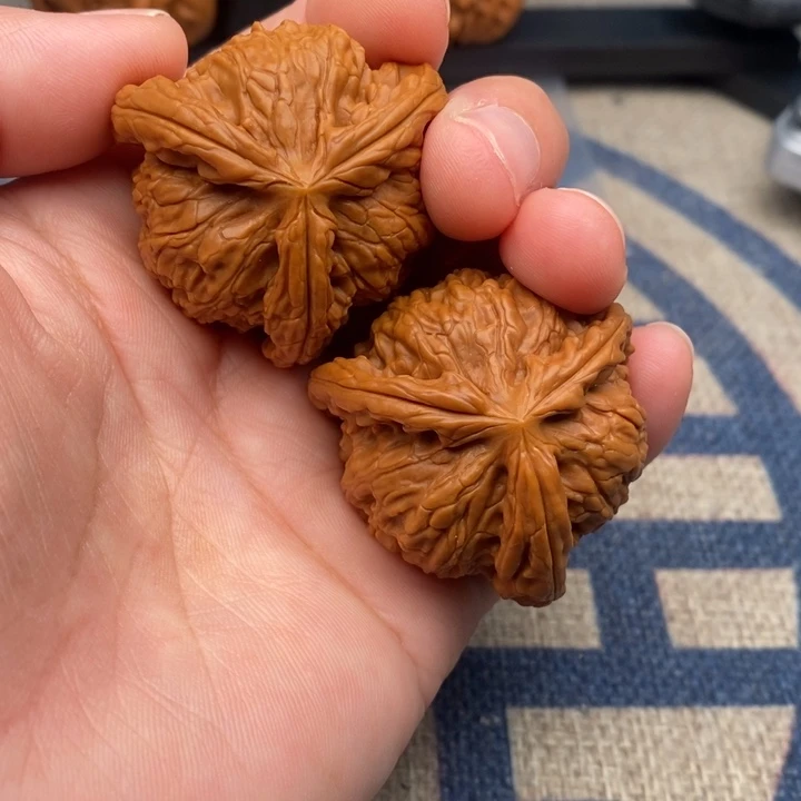 吊坠文玩核桃9三棱