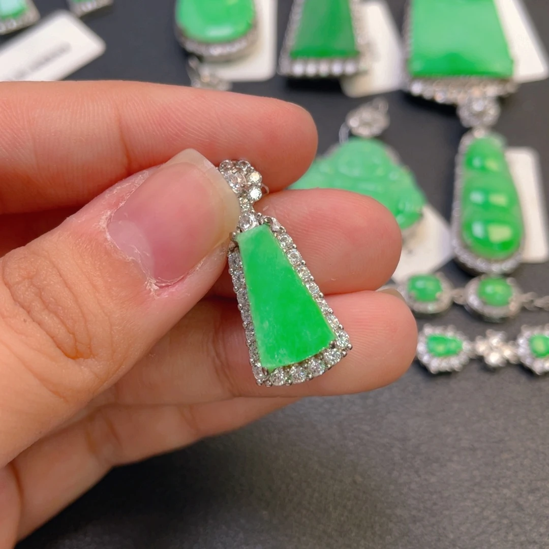 翡翠银S925镶嵌吊坠(不含链)