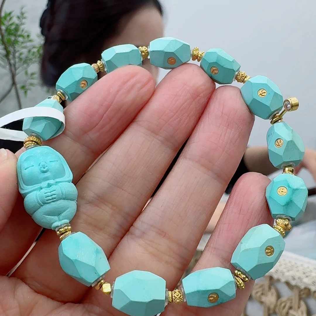 绿松石未镶嵌珠宝奇石