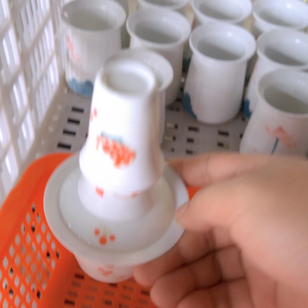 瓷片瑕疵茶具，介意勿拍