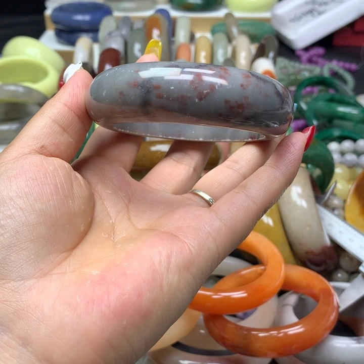 石英质玉手镯未镶嵌丙*