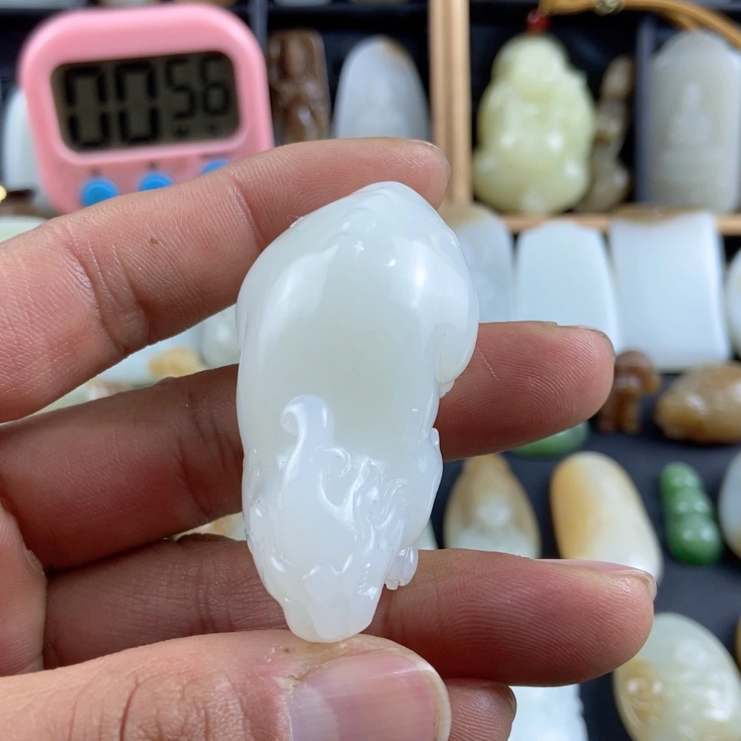 和田玉挂件未镶嵌