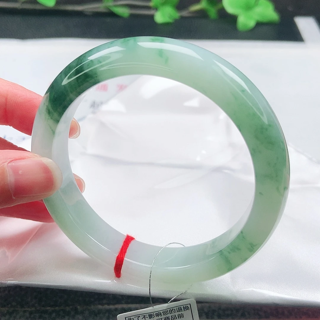 翡翠未镶嵌手镯60圈