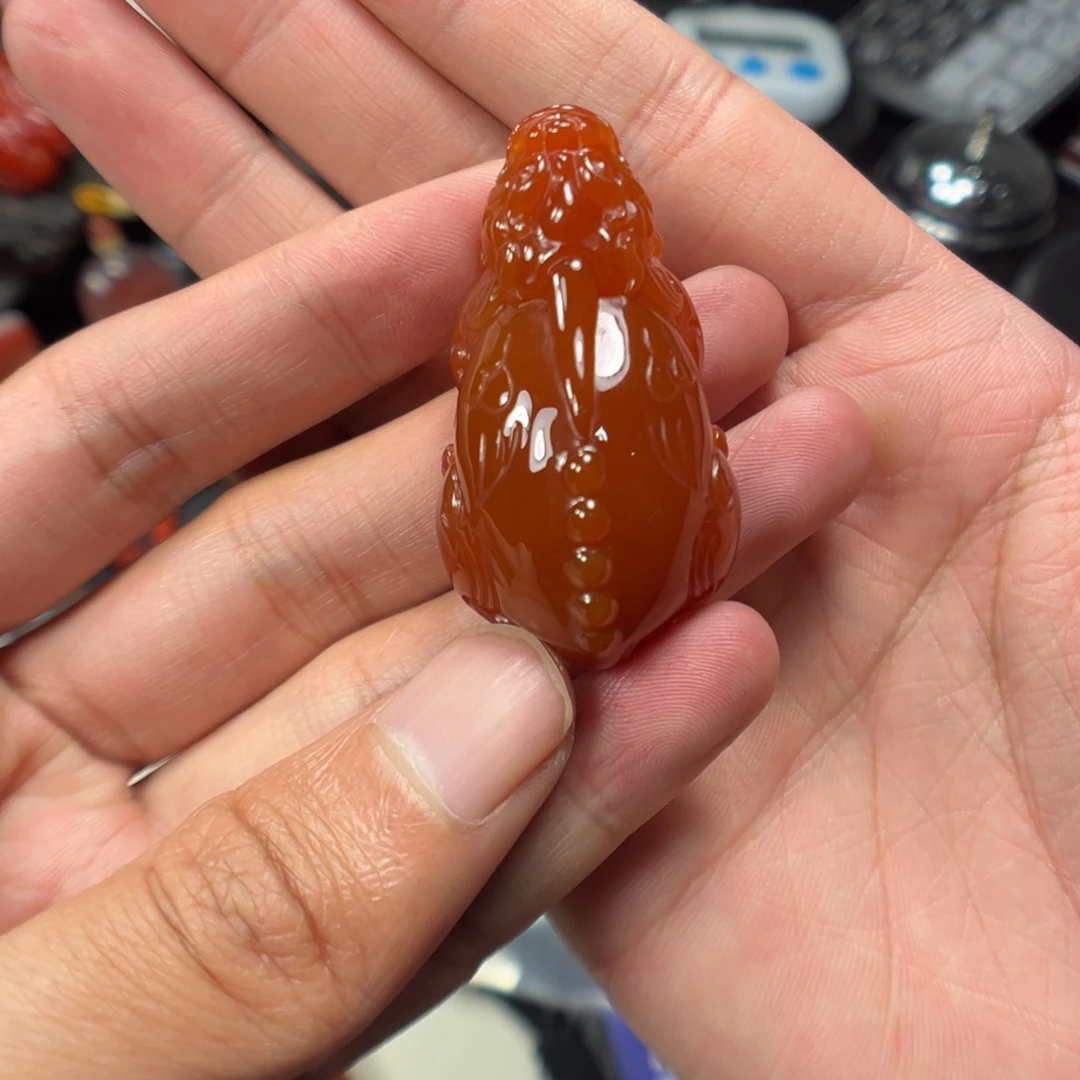 *****南红玛瑙未镶嵌雕刻件