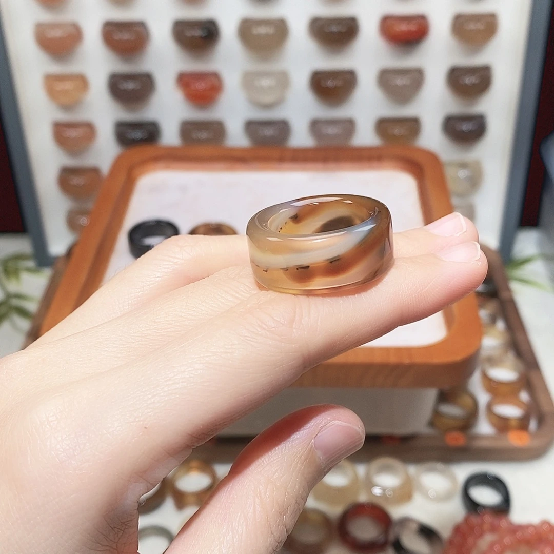 小***.玛瑙/玉髓未镶嵌戒指港20