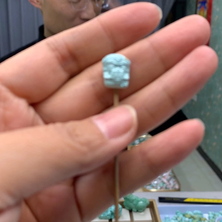 绿松石未镶嵌配饰