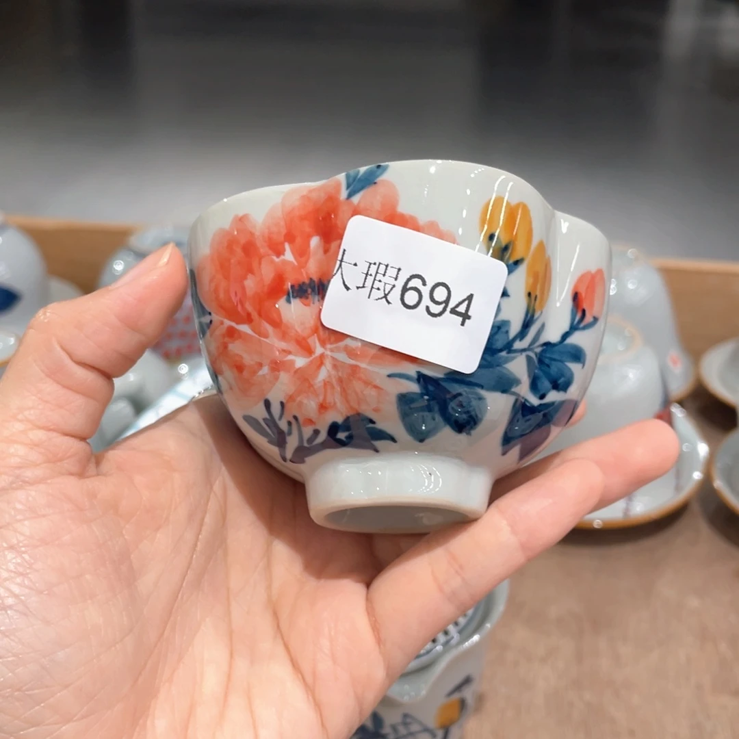 釉下彩纯手绘有瑕