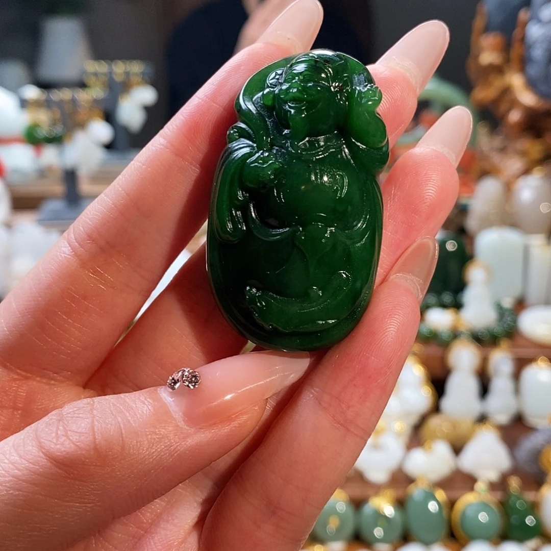 和田玉未镶嵌颈饰大*