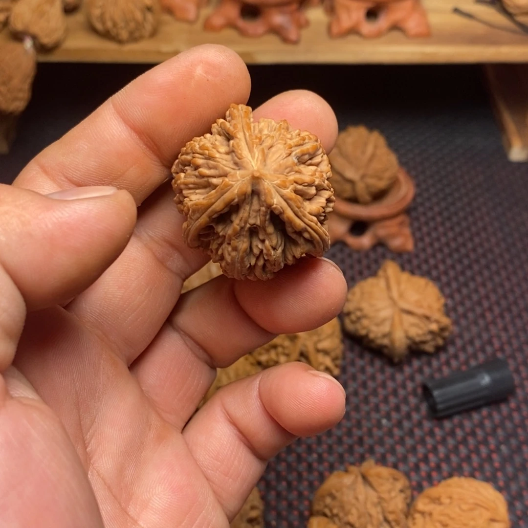 一***人文玩核桃把件文玩