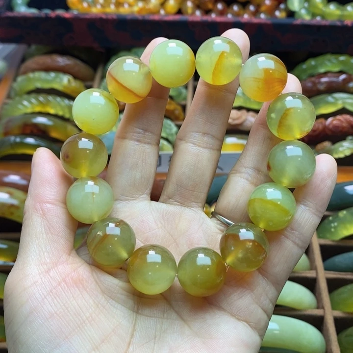 亿***明蛇纹石玉未镶嵌手镯