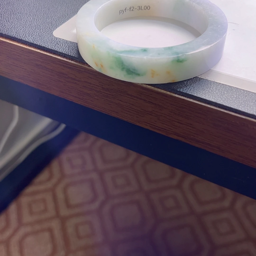 阳***）定制翡翠未镶嵌天然翡翠手镯