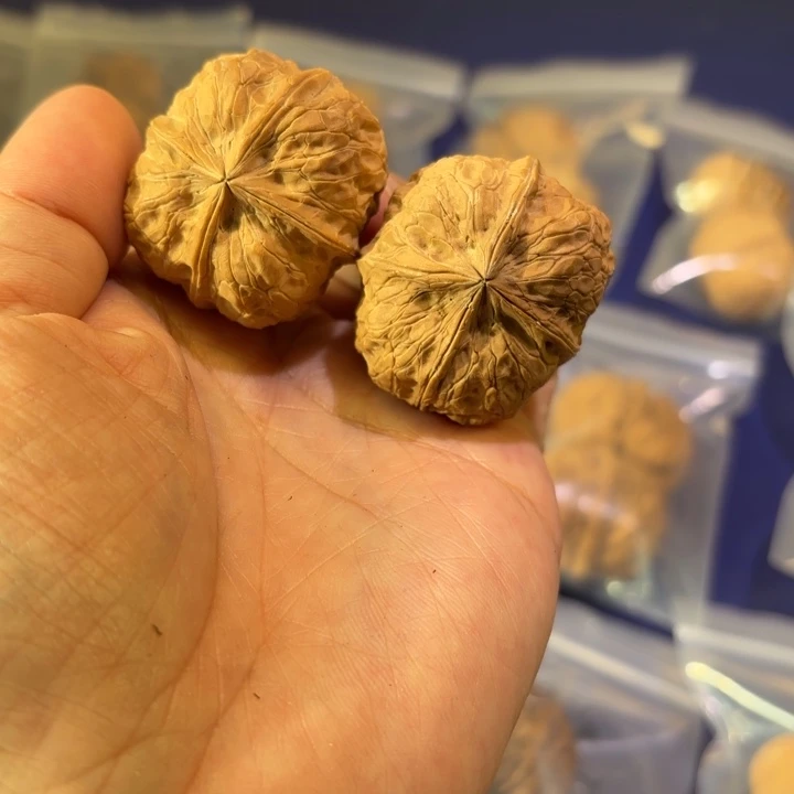 吊坠文玩核桃太子洞四棱