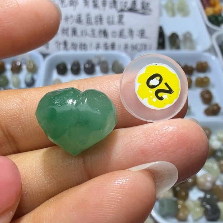 和田玉未镶嵌珠宝奇石