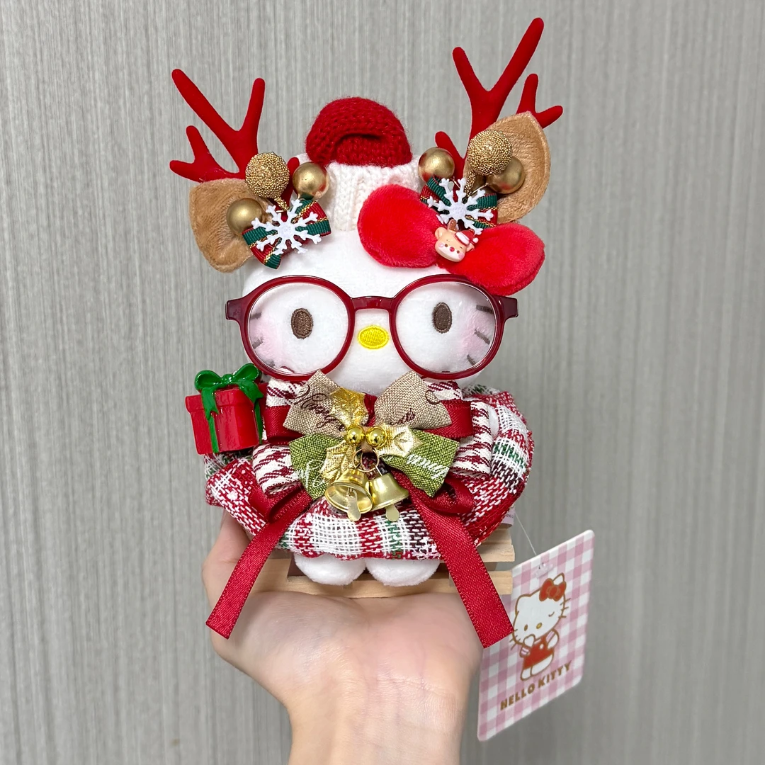 正版【雪橇麋鹿】HelloKitty 可爱少女包包挂件车载摆件钥匙扣