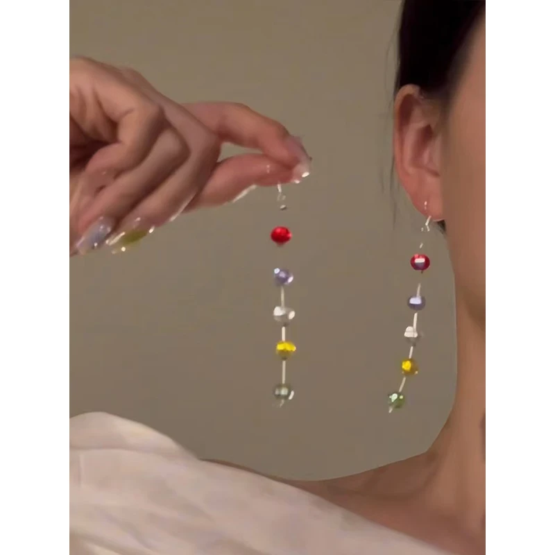 铜合金琉璃耳饰 多巴胺彩色水晶流苏串珠星星耳环女小众设计耳钉