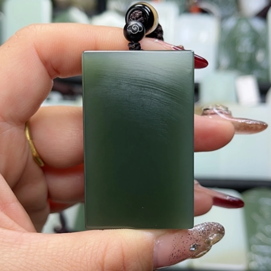 【闪购商品】和田玉颈饰未镶嵌淡**生