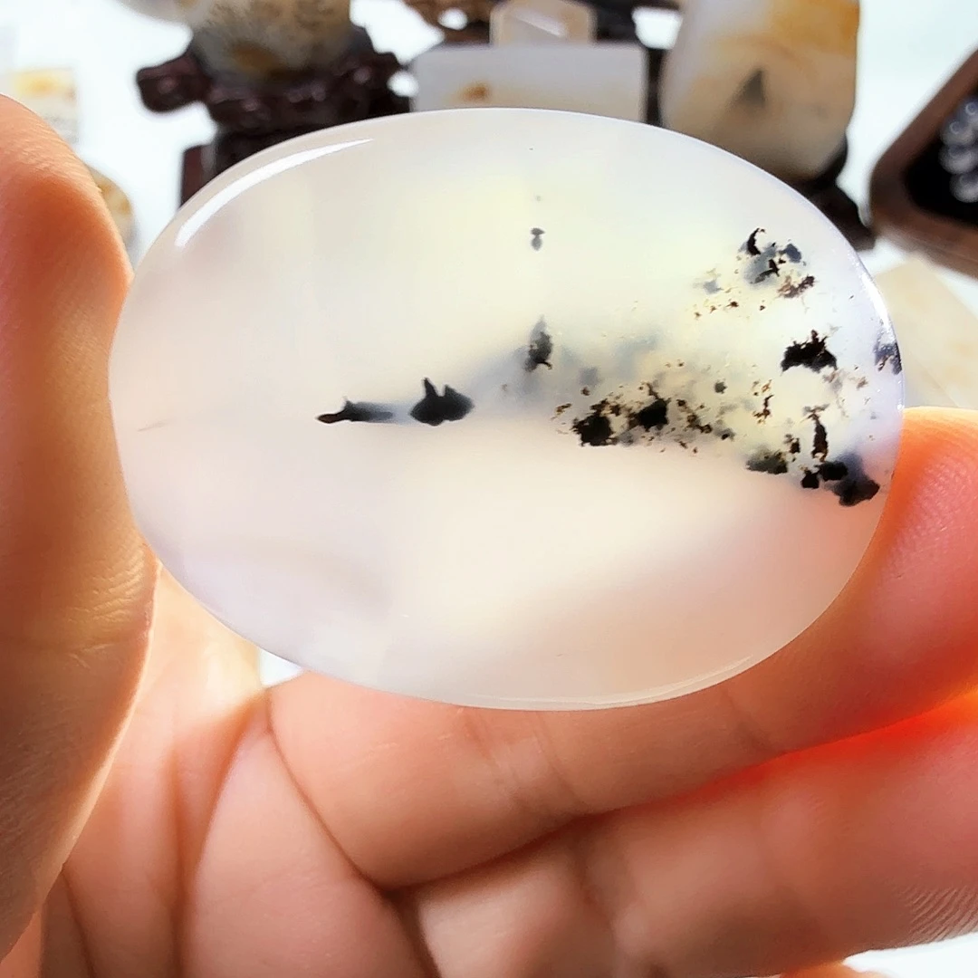 玛瑙/玉髓未镶嵌珠宝半成品