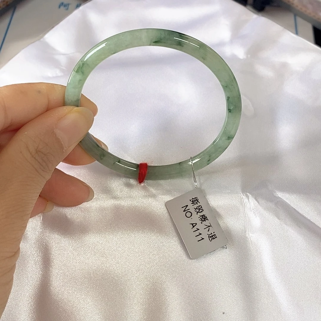 翡翠未镶嵌手镯53.5