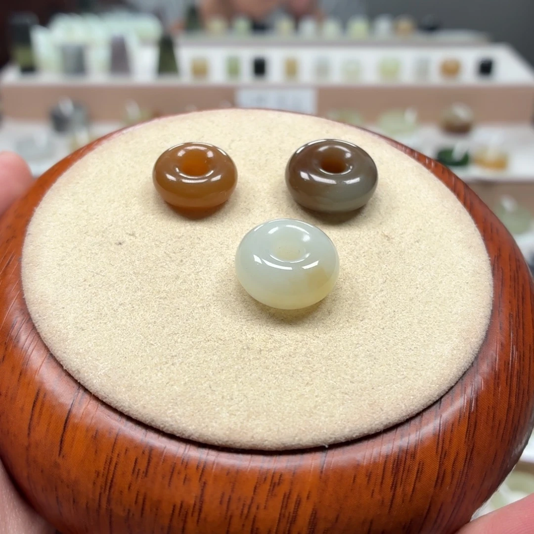 宝***哭和田玉未镶嵌戒圈