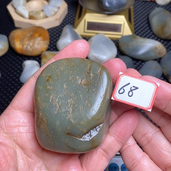 未镶嵌和田玉把件68