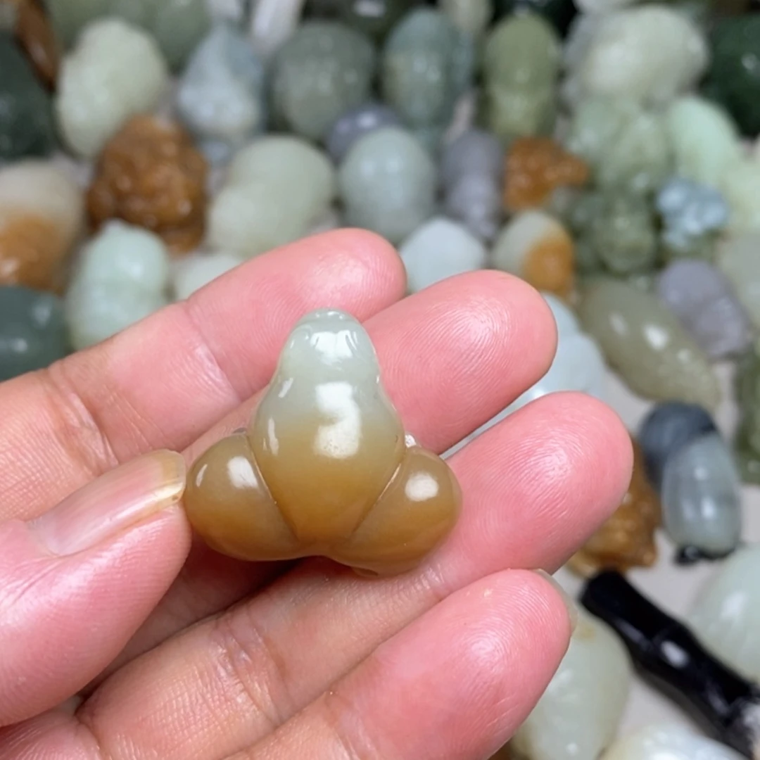 【闪购商品】未镶嵌和田玉挂件