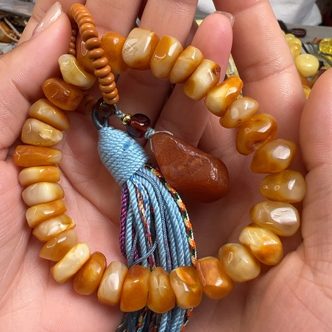 裸石蜜蜡未镶嵌蜜蜡