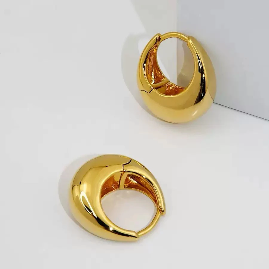 铜合金耳饰 高级感设计师时尚轻奢款精致耳钉耳饰~9989