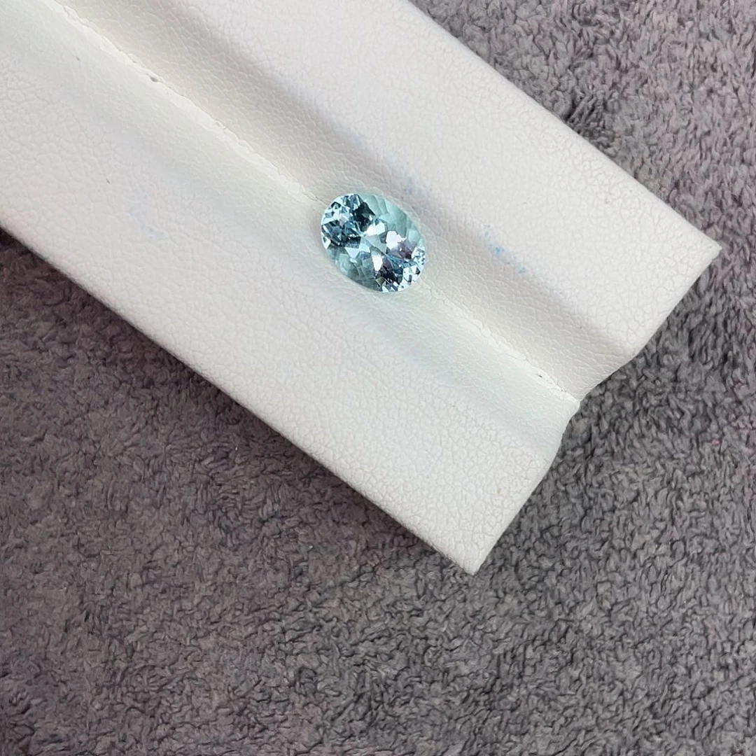 海蓝宝石裸石未镶嵌1.62Ct