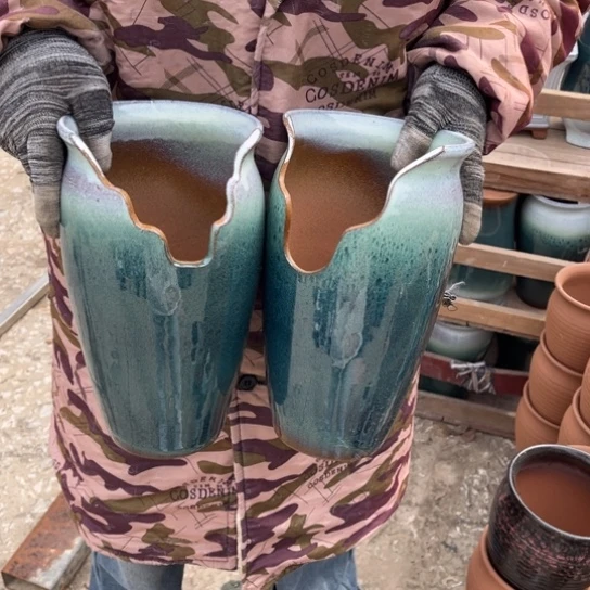 红陶口14高27瑕疵