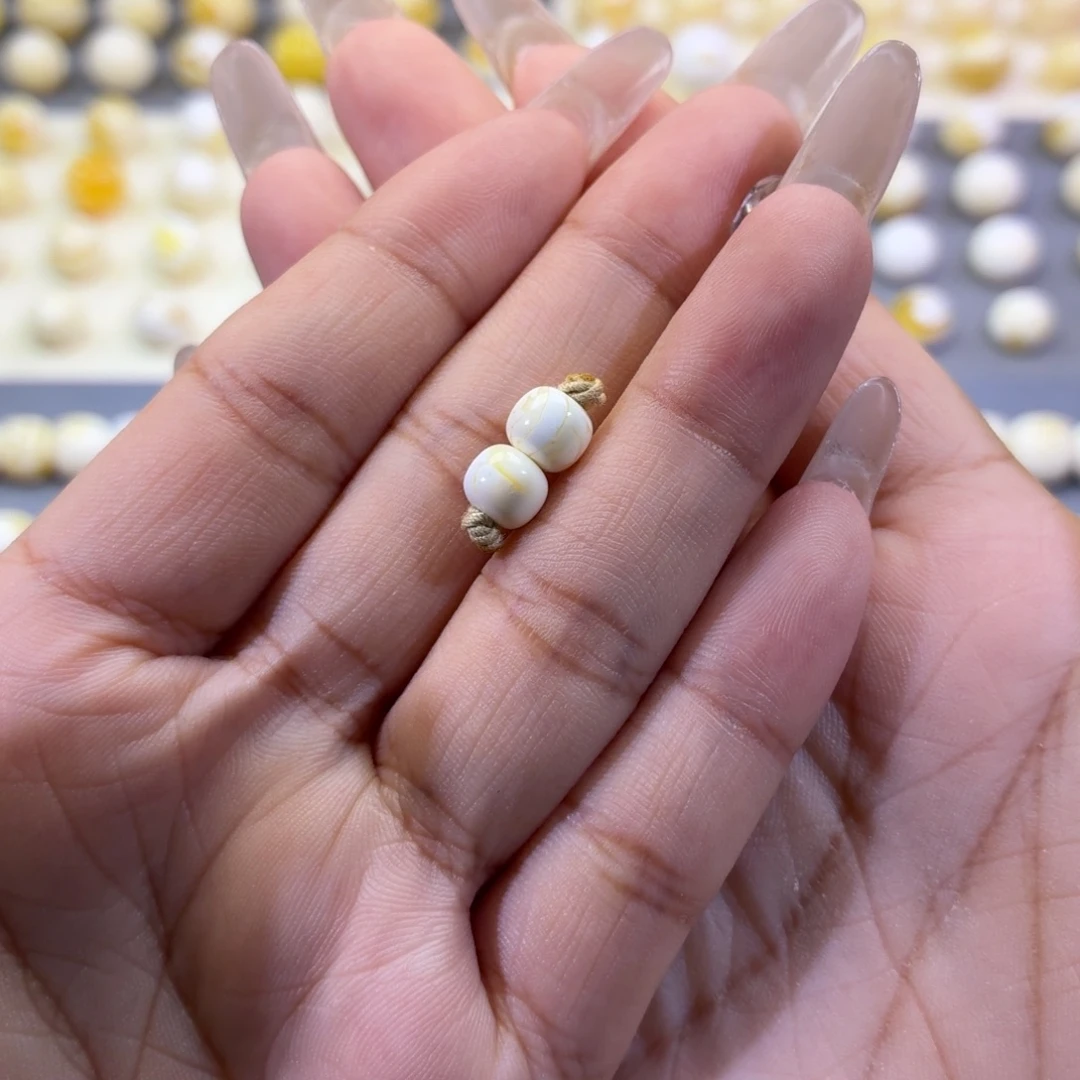 2***5琥珀未镶嵌珠宝奇石