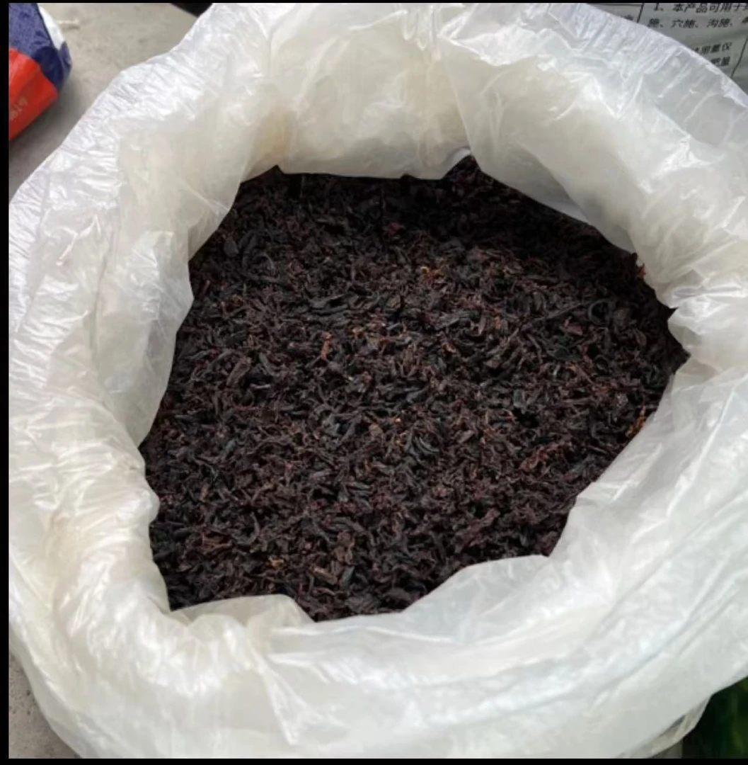 【梅干菜】江西农户制作梅干菜扣肉鸡爪好吃