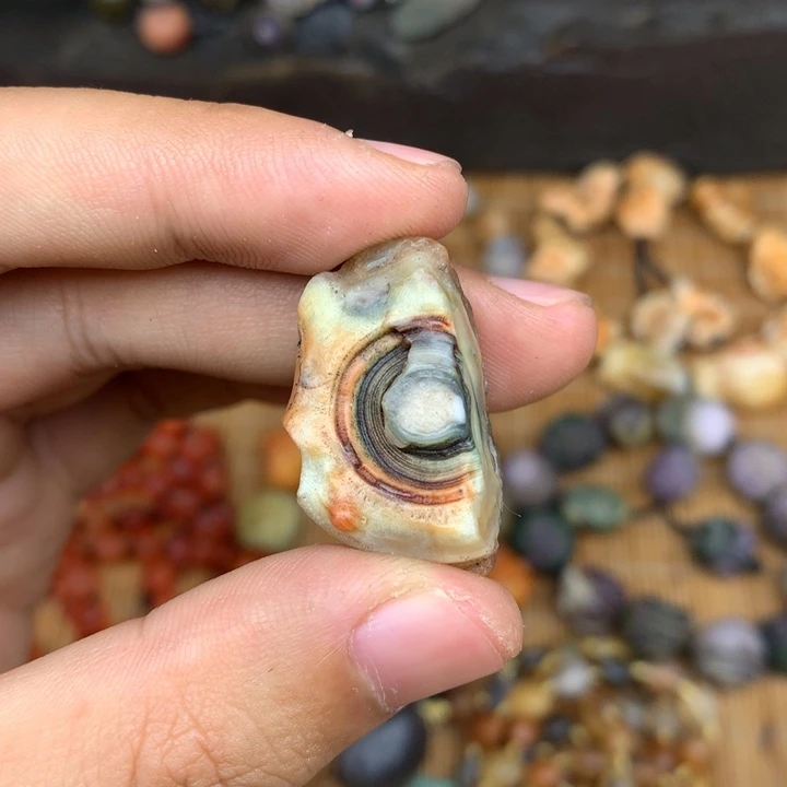 玛瑙/玉髓珠宝半成品未镶嵌拍***来